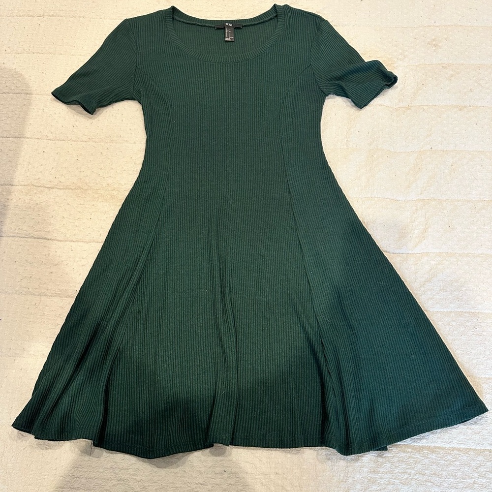 Tshirt skater dress, great condition